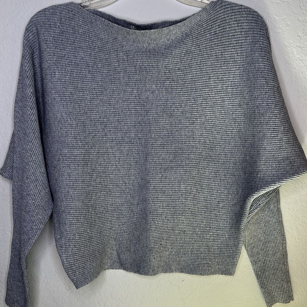 Dolman Sleeve Ribbed Top - Picture 2 of 8